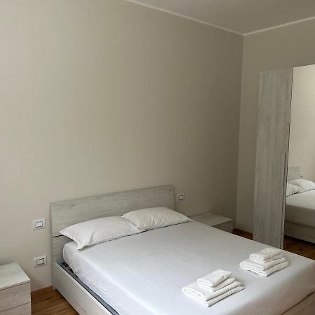 Moscova Luxury Bruno Apartment Milan Extérieur photo